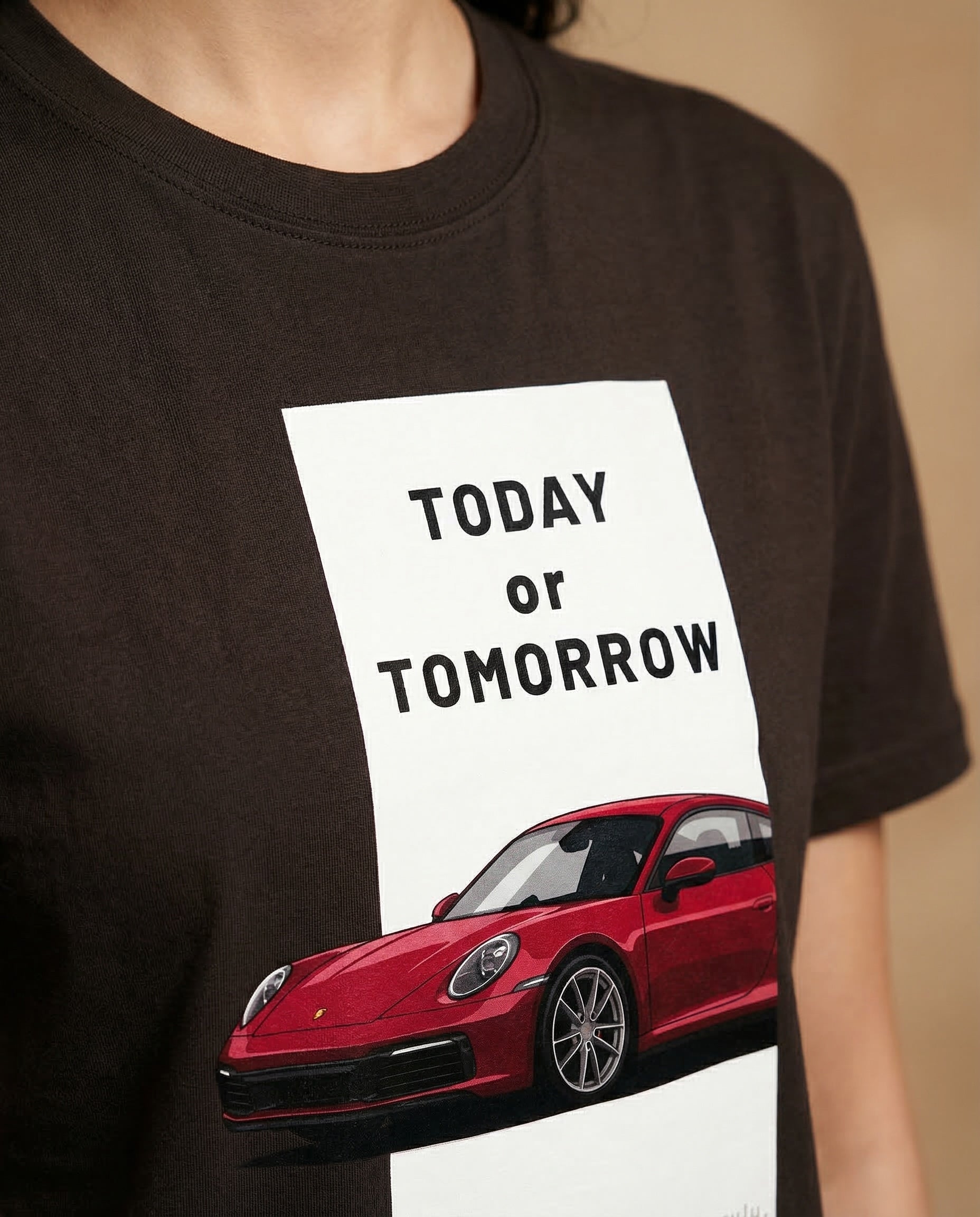 Unisex oversized print T-shirt by Aurulu featuring bold graphic design on soft fabric.