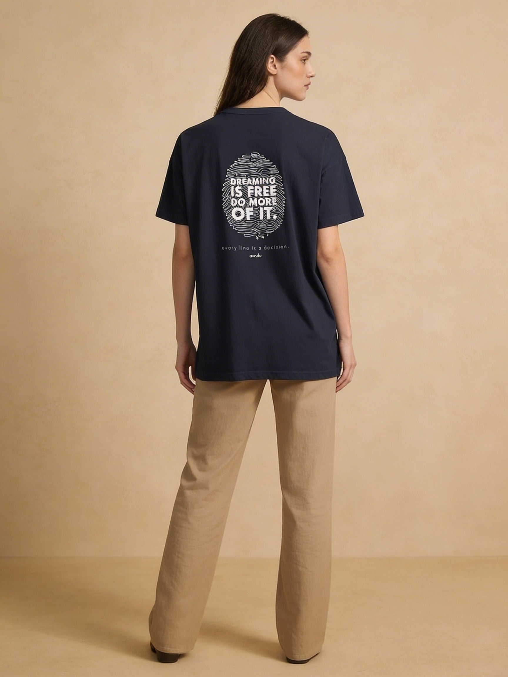 Aurulu women's oversized print tee featuring bold graphic design on soft fabric, casual and trendy for everyday wear.